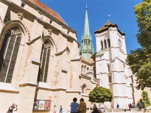 Geneva City Guided Tour with Old Town and Parc des Bastions Visit