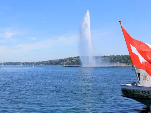 Geneva City Guided Tour with Old Town and Parc des Bastions Visit