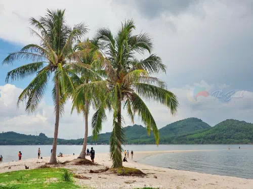 Phang Nga Bay Sunrise Tour by Speedboat with James Bond and Ko Yao Islands