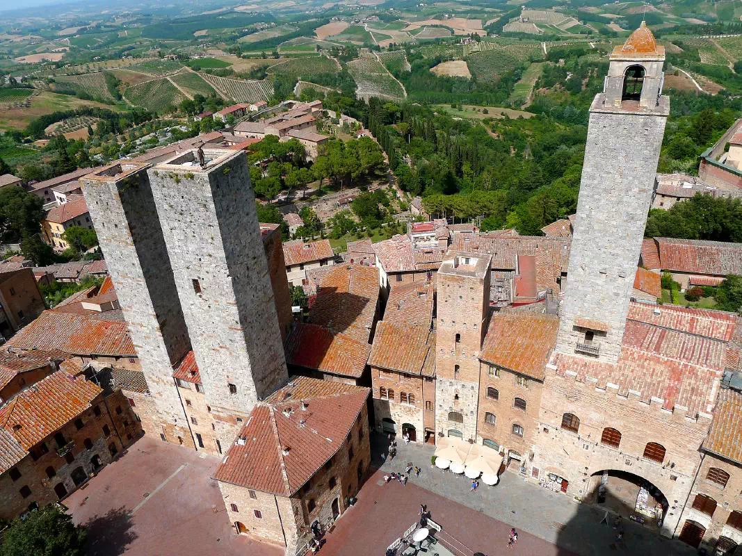 San Gimignano & Siena from Florence Day Tour with Chianti Winery & Monteriggioni