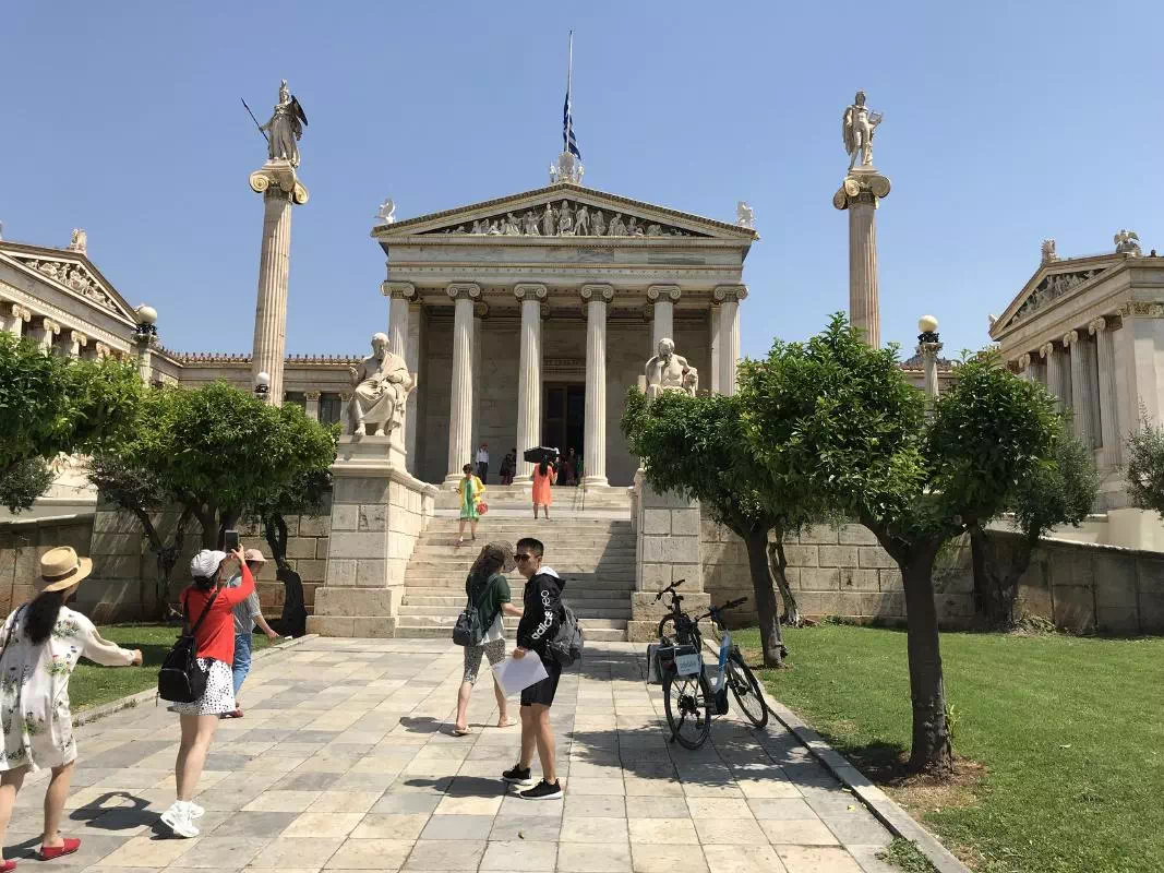 Athens Old and Modern City Electric Bike Guided Tour