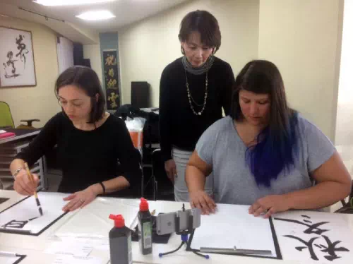 Introductory Cultural Shodo Calligraphy Lesson in Namba or Shinsaibashi