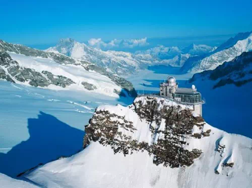 Bernese Oberland and Jungfraujoch Two-Day Tour from Zurich