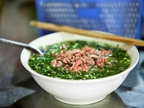 Hanoi Highlights Guided Morning Tour with Traditional Pho Lunch