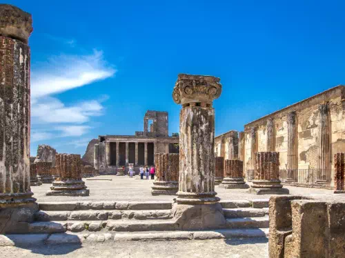Pompeii, Sorrento and Positano Private Tour from Naples