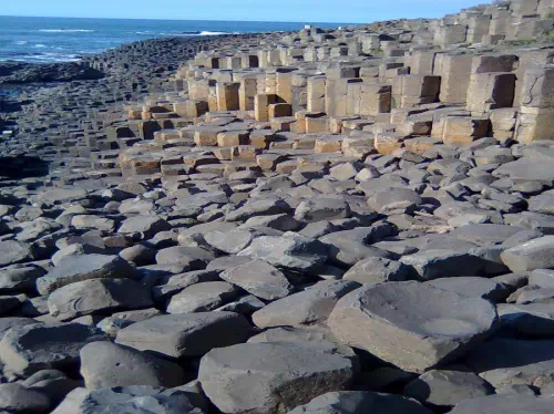 Giant's Causeway and Belfast City Day Tour from Dublin 