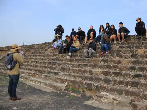 Sunrise Teotihuacan Guided Sightseeing Tour from Mexico