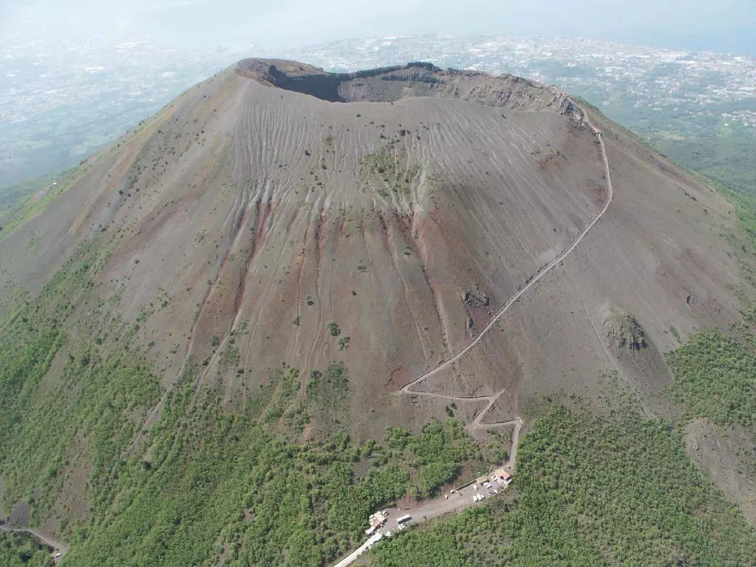 Guided Tour of Mount Vesuvius from Naples