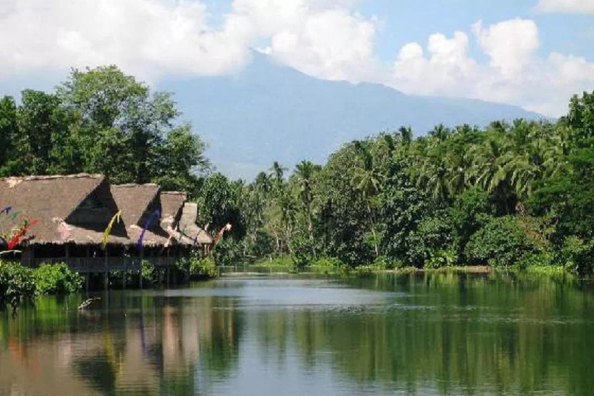 Villa Escudero Coconut Plantation Full Day Tour from Manila with Hotel Pick-up