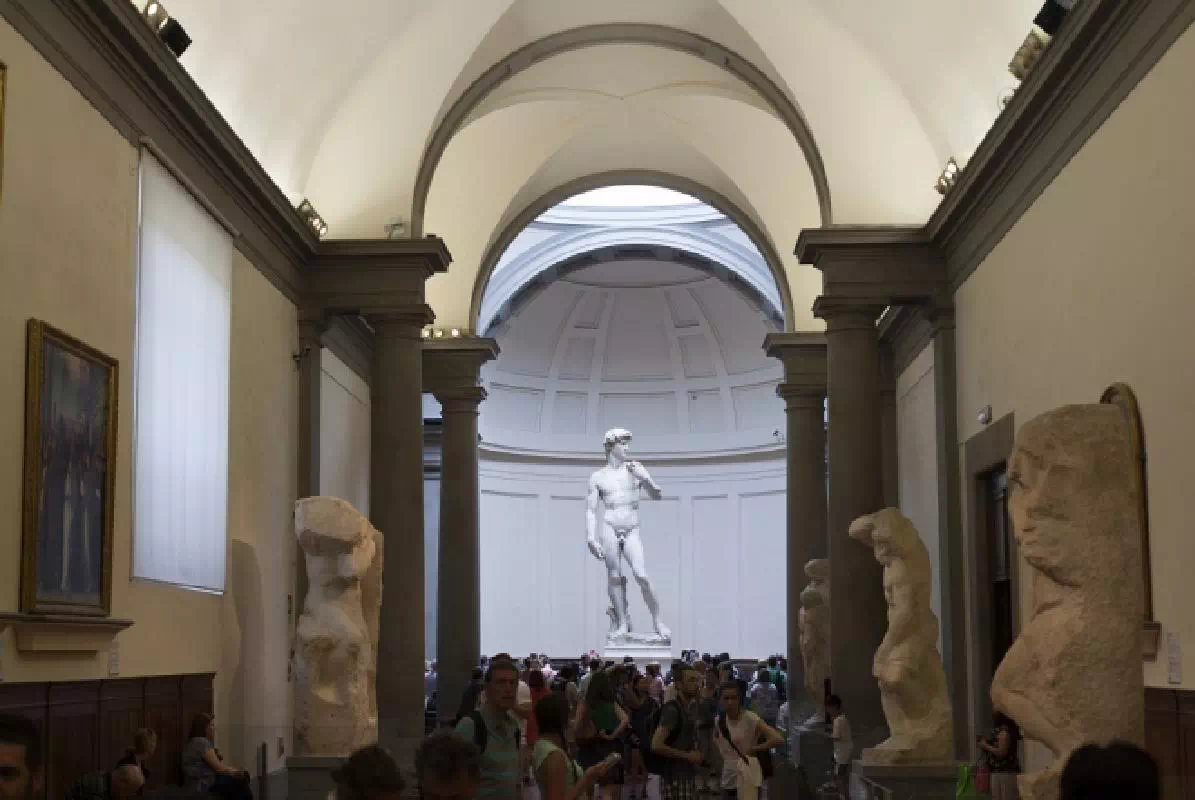 Skip the Line Accademia Gallery Guided Tour with Early Access