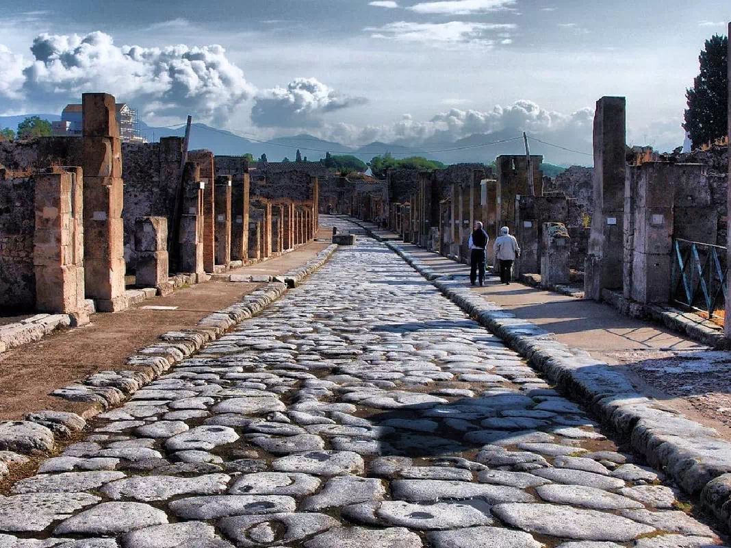 Pompeii, Herculaneum and Mount Vesuvius Private Tour from Naples
