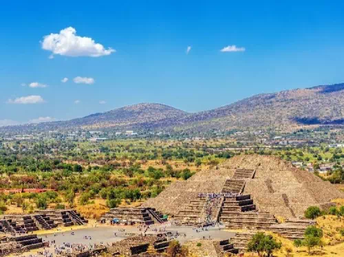 Full Day Teotihuacan Pyramids Guided Tour with Dinner