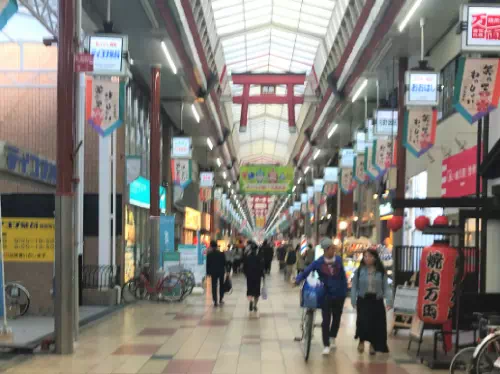 Umeda Underground Omiyage Shopping and Tenjinbashisuji Food Tour