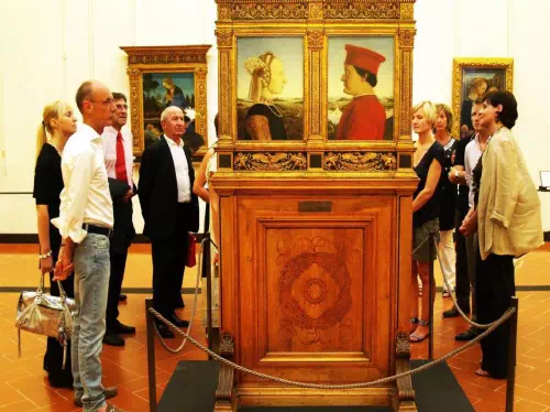 Skip the Line Uffizi Gallery Early Entrance Tour with Breakfast