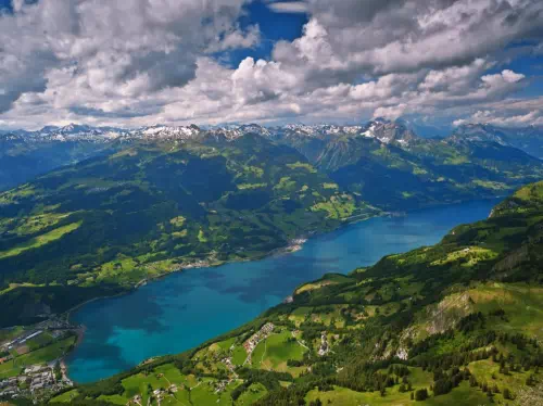 Zurich Sightseeing Tour with Heidiland and Liechtenstein Countryside Day Trip