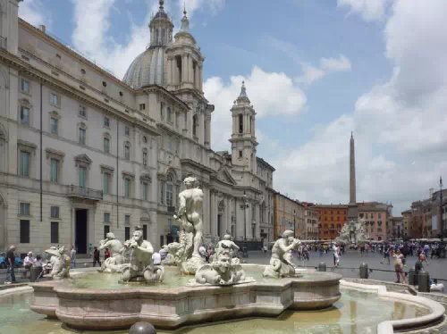 Rome Day Trip from Milan by Train with Hop On Hop Off Bus & Vatican City