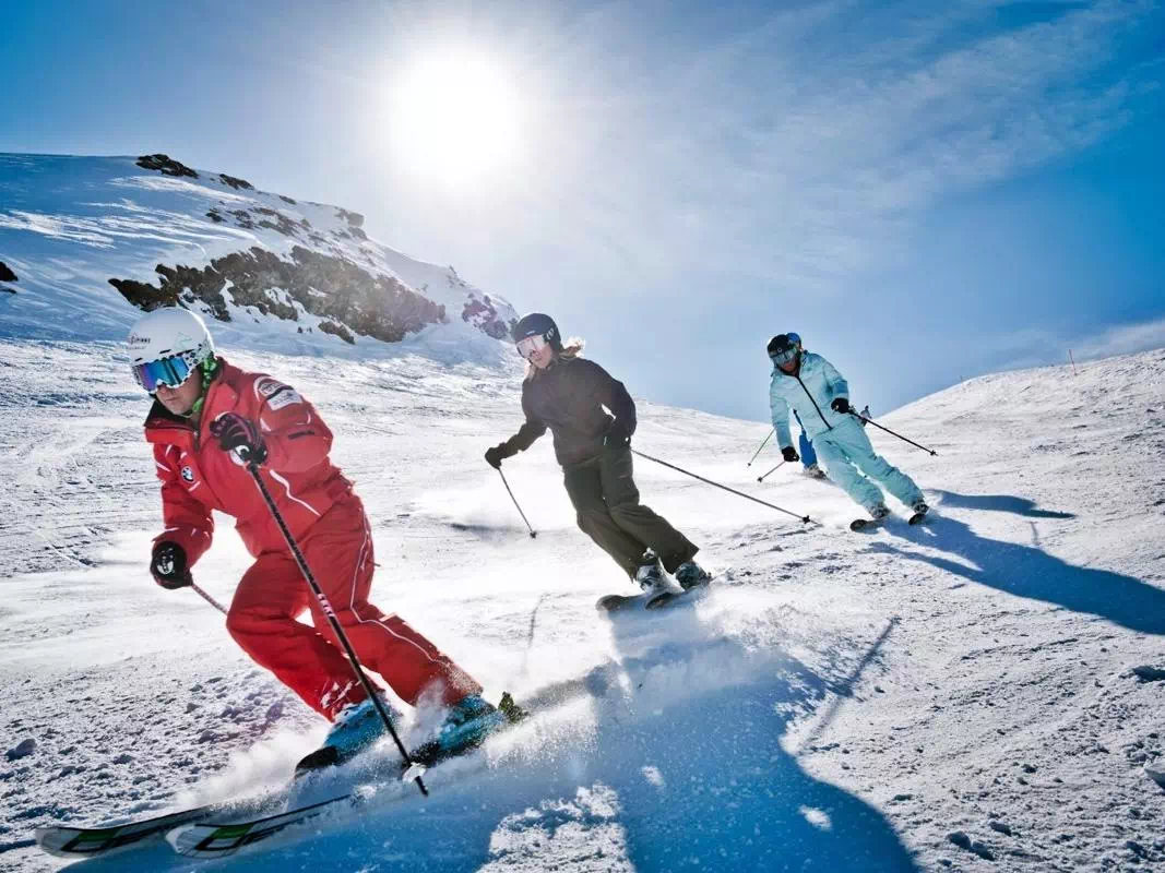 Grindelwald Ski Experience from Zurich