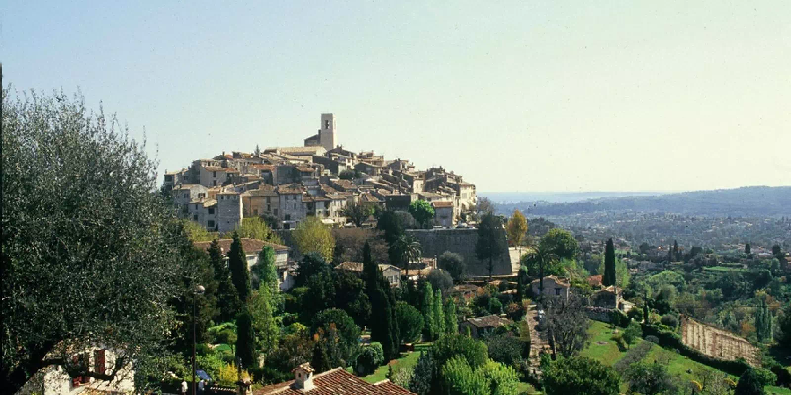 Grasse, Gourdon and Valbonne Tour from Nice with Wine Tasting