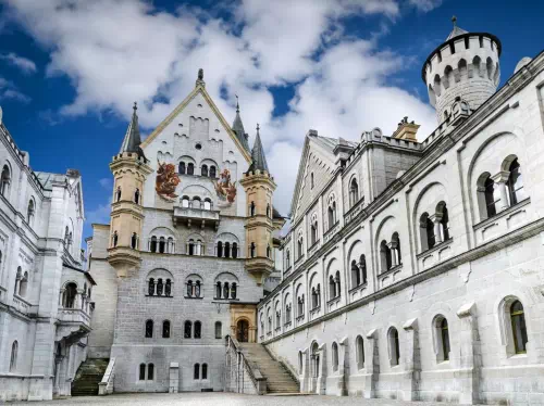 Neuschwanstein Castle Tour from Munich with Linderhof Palace