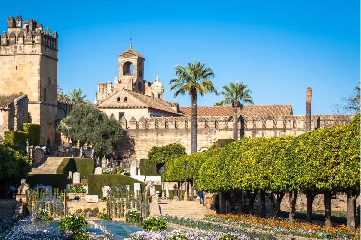 Cordoba Alcazar, Synagogue and Mosque-Cathedral Guided Walking Tour