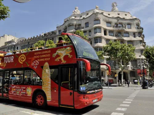 Barcelona Hop On Hop Off Tour by Double-Decker Bus with Optional Boat Cruise