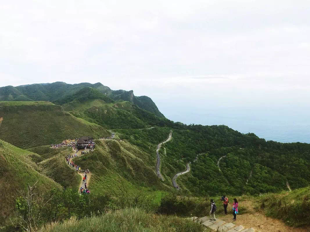 Caoling Historic Trail Full Day Hiking Tour from Taipei