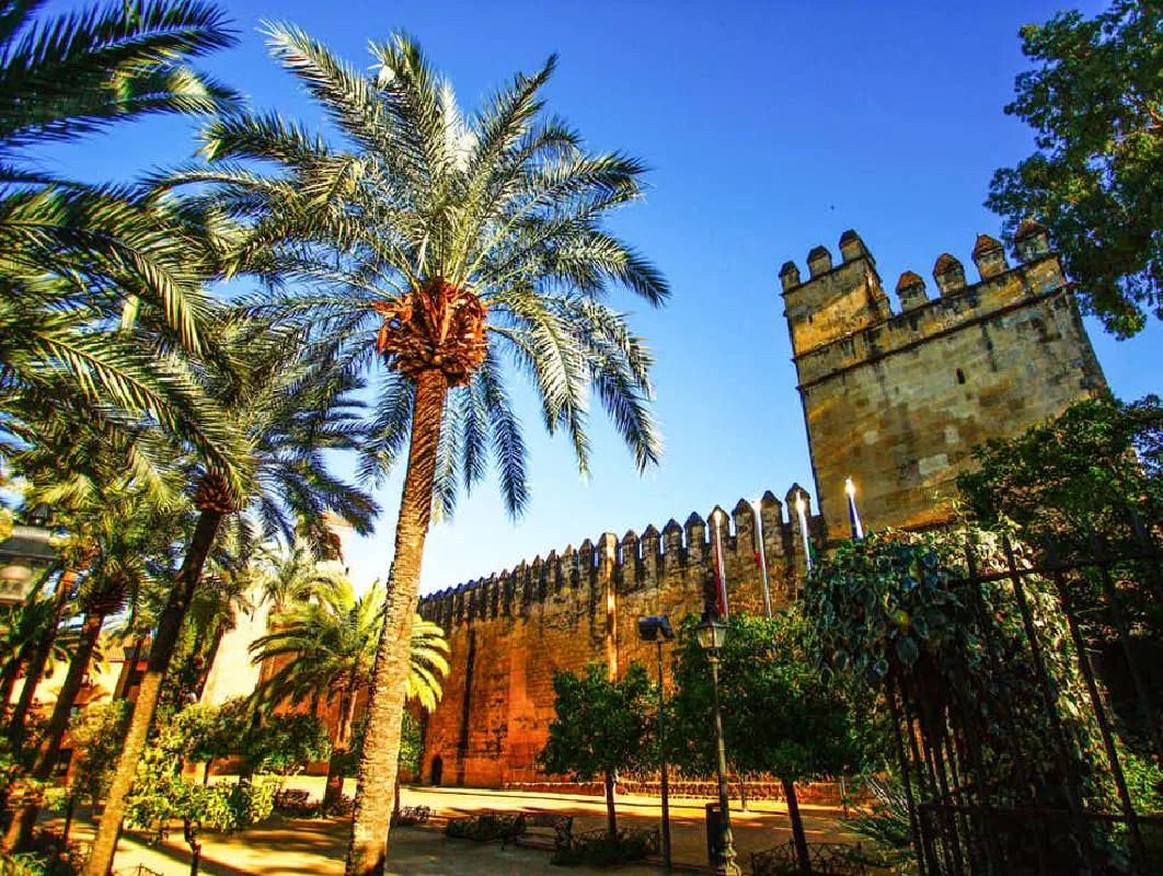 Alcázar of Córdoba and Jewish Quarter Walking Tour with Local Guide