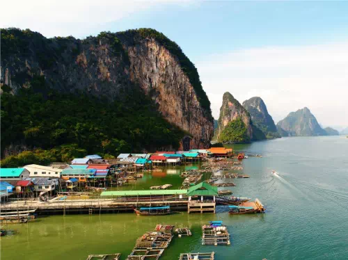 Phang Nga Bay Private Helicopter Sightseeing Ride from Phuket
