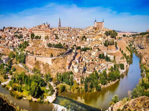 Segovia and Toledo from Madrid Day Trip with Alcazar de Segovia Tickets