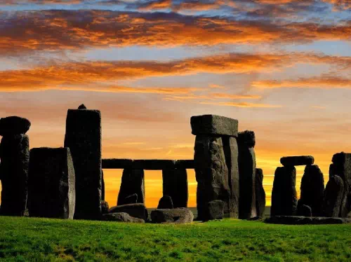 Sunrise or Sunset Stonehenge Inner Circle Tour from London with Oxford & Windsor