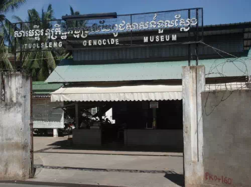 Phnom Penh Tuol Sleng Genocide Museum and Choeung Ek Half Day Tour