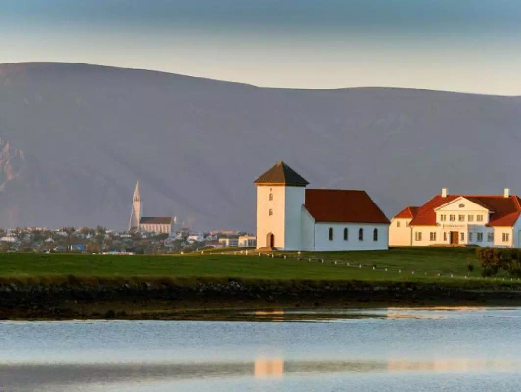 Reykjavik City Sightseeing Full Day Tour with Golden Circle of Iceland Visit
