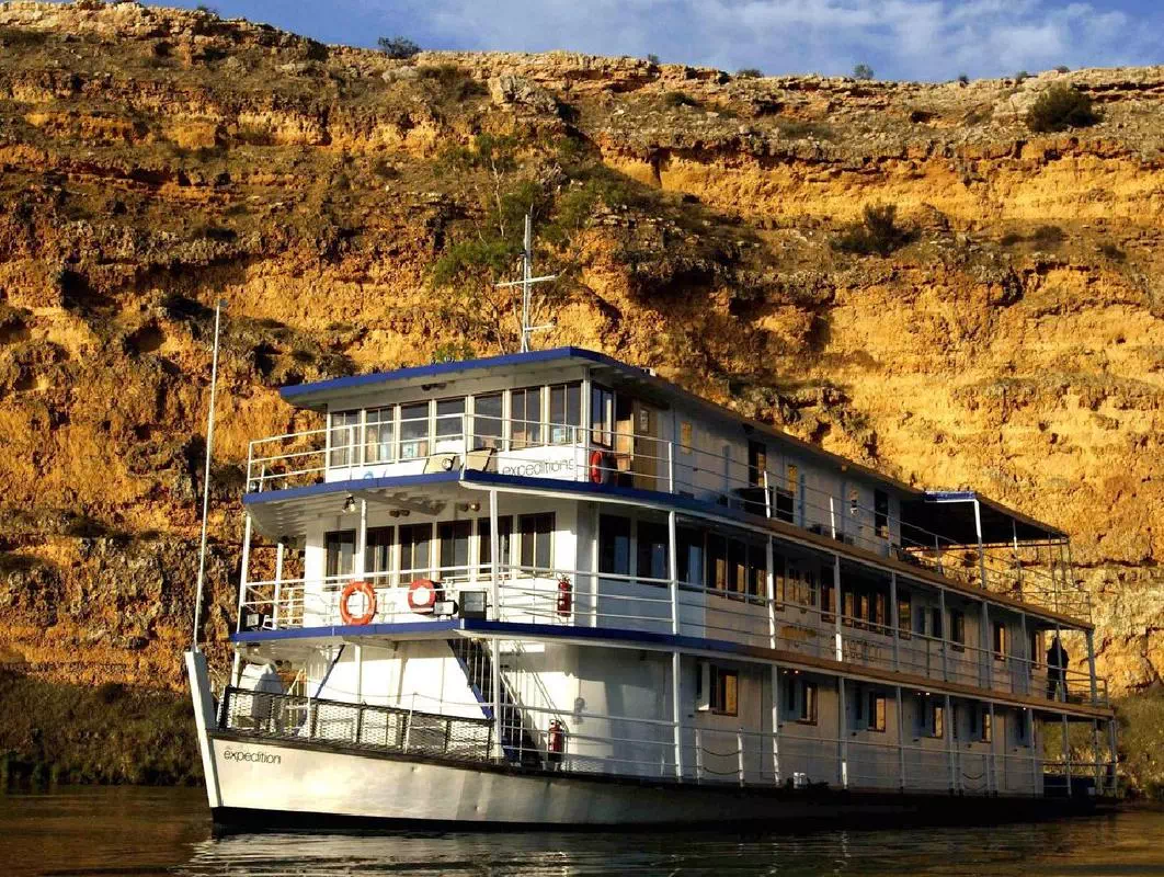 Murray River Lunch Cruise from Adelaide with Mannum Visit
