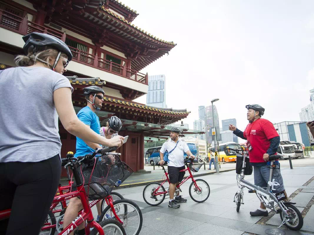 Best of Singapore Small Group Bike Tour from Kampong Glam to Marina Bay