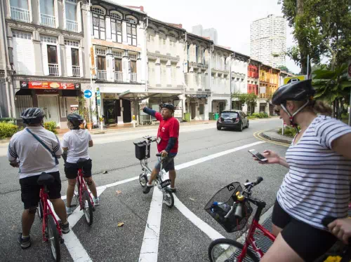 Best of Singapore Small Group Bike Tour from Kampong Glam to Marina Bay