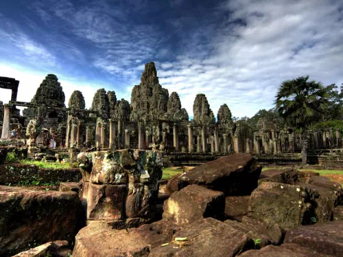 Angkor Wat, Bayon Temple and Ta Prohm Private Tour from Siem Reap