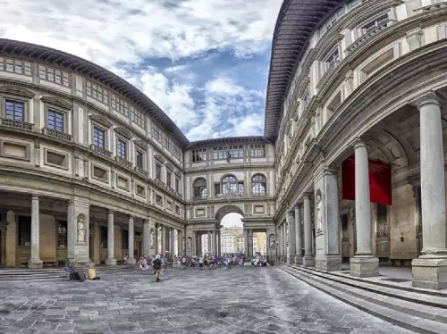 Florence Uffizi Gallery Guided Tour with Skip-the-Line Ticket