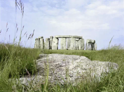 Stonehenge Inner Circle Tour from London Evening Access with Bath and Lacock