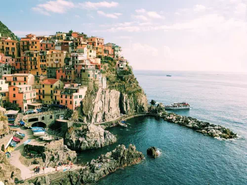 Cinque Terre from Florence Small Group Tour with Boat Ride and Corniglia Visit