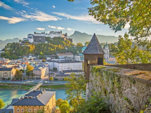 The Sound of Music Tour from Salzburg with Lunch and Apple Strudel