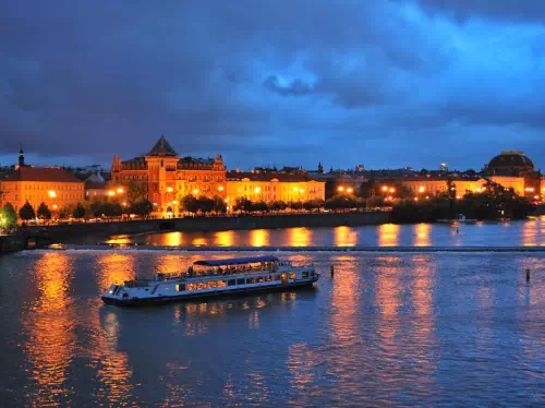 Prague Vltava River Evening Cruise with Buffet Dinner