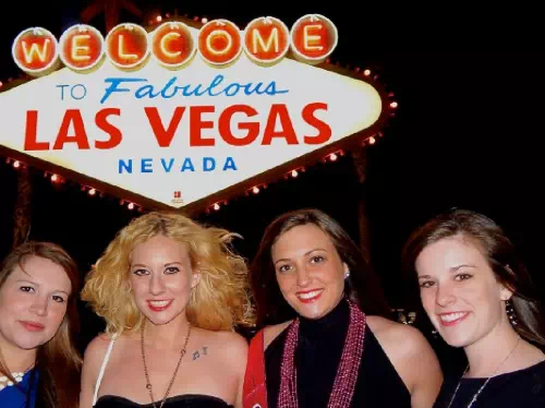 Las Vegas Nightclub & Bar Hopping - Open Bar Party Bus Tour