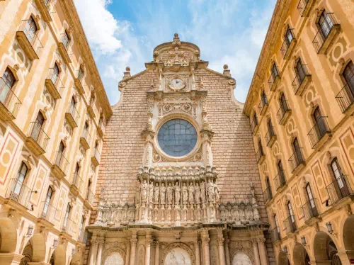 Montserrat Afternoon Tour from Barcelona with Guided Monastery Visit