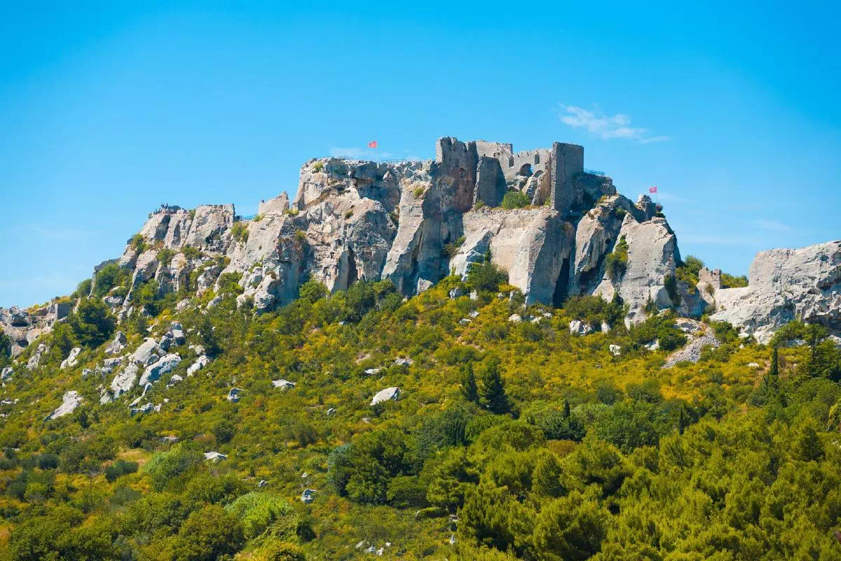 Provence Tour from Avignon with Chateauneuf-du-Pape, Gordes & Roussillon Visit