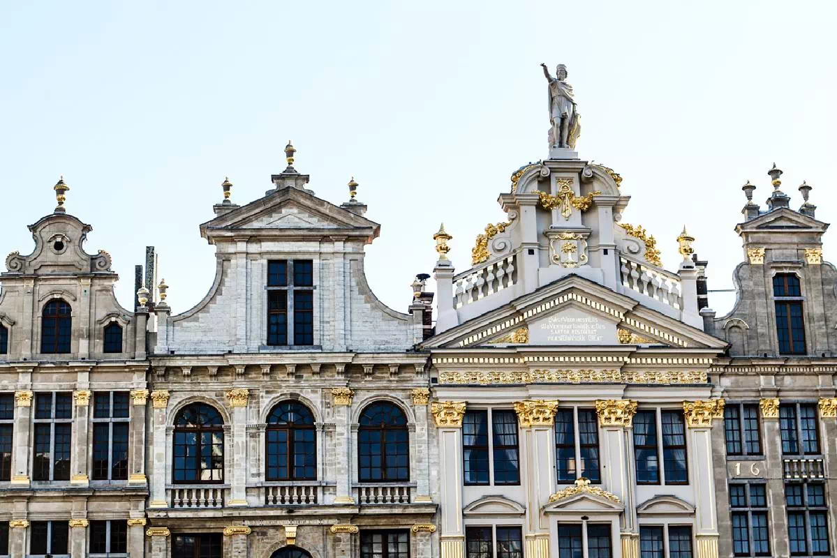Brussels Mysteries and Legends Walking Tour