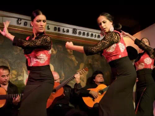 Madrid Flamenco Show at Corral de la Moreria with Drink or Dinner 