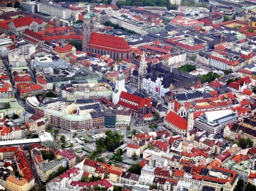Private Half Day Tour of Munich with English-Speaking Guide