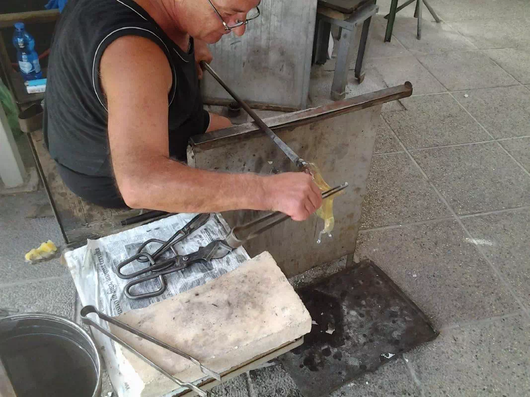 Murano: Glass Factory Experience with Tour and Demonstration