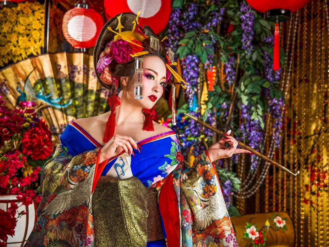Elegant Oiran Makeover and Photo Shoot Experience in Kyoto