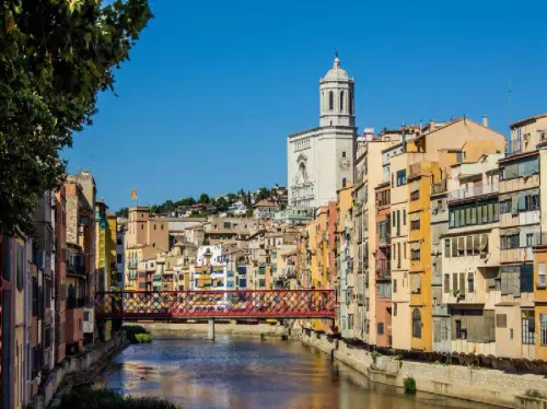 Girona, Figueres and Dali Museum Full Day Tour from Barcelona 